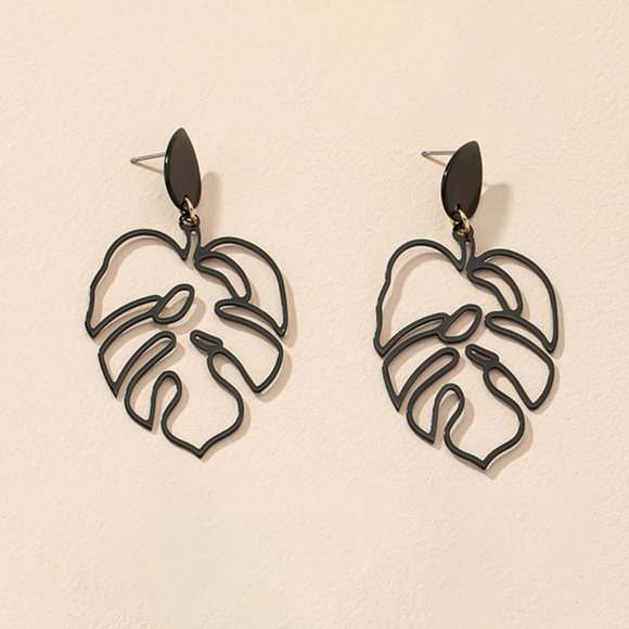 chichigems Jewelry - Bohemian Black Monstera Leaf Tropical Palm Frond Tree Leaf Dangle Earrings NEW